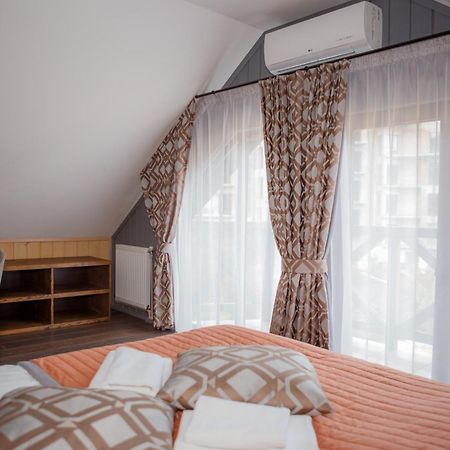 Hotel Monysto Bukovel Eksteriør bilde
