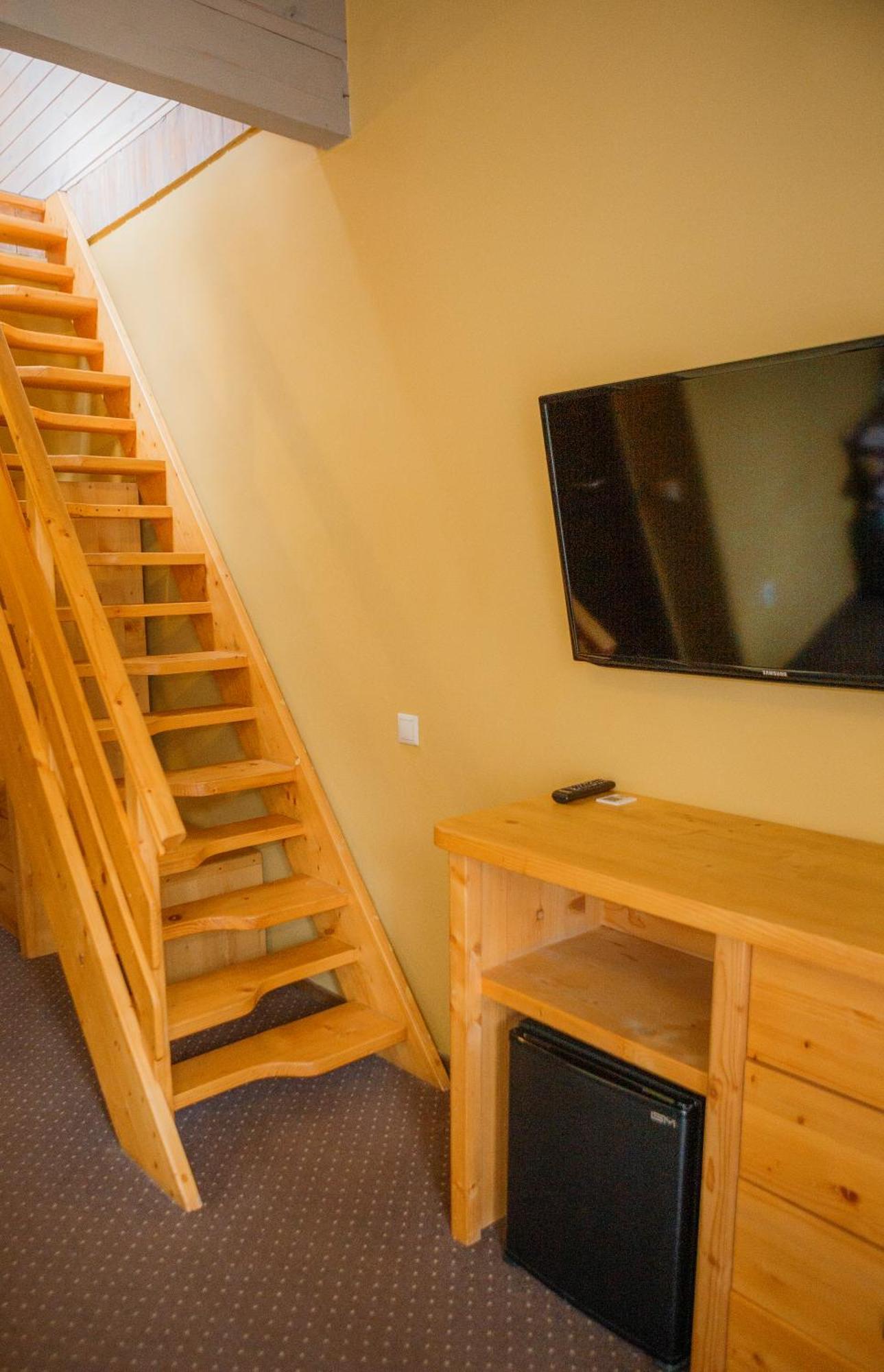 Hotel Monysto Bukovel Eksteriør bilde